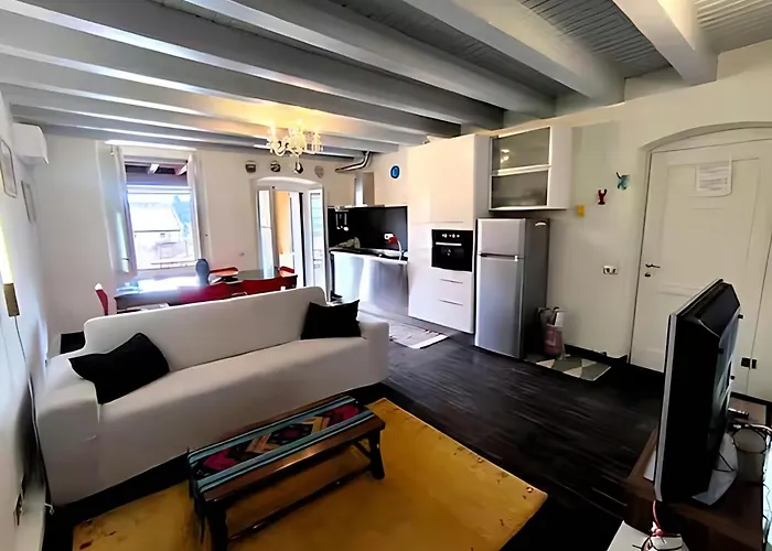 House 41, Nuovo In Borgo Storico Appartement