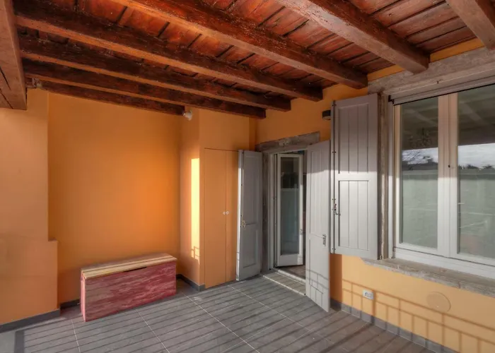 Appartamento House 41, Nuovo In Borgo Storico Bergamo