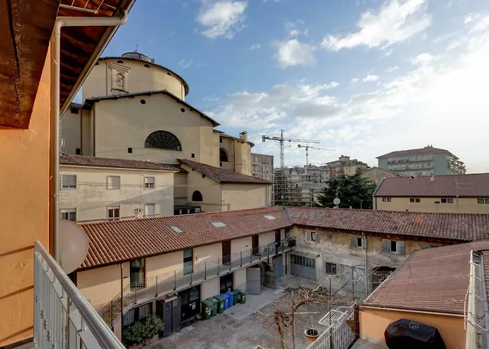 House 41, Nuovo In Borgo Storico *